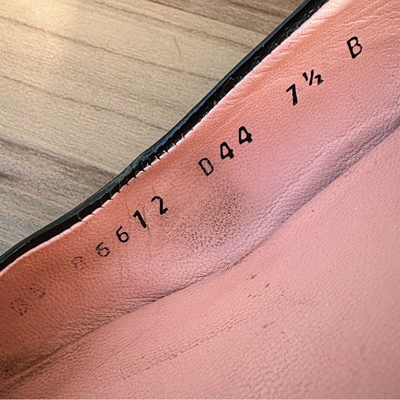 SALVATORE FERRAGAMO Cadmio Black Patent Leather Bow Kitten Heel Shoes Sz 7.5 AA - Picture 8 of 8